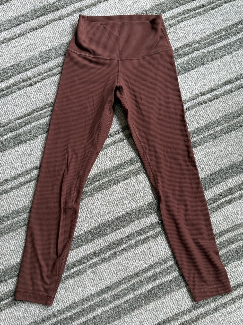 lululemon athletica Ribbed High-Rise Leggings in Deep Brown